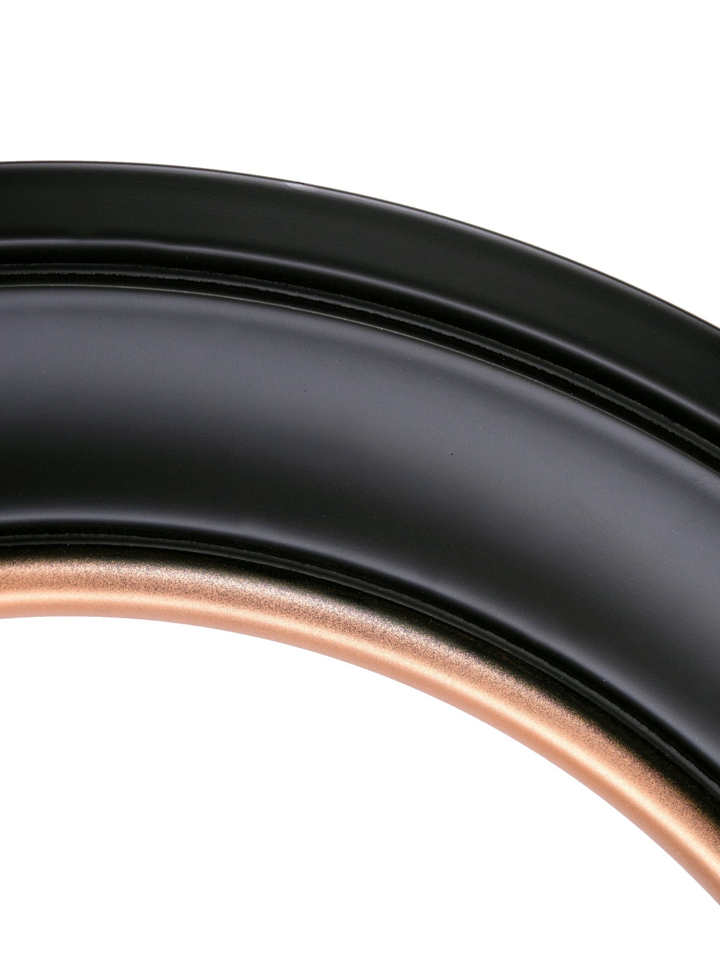 Baron Von Blush – Gentleman Flamingo Oxford Round Frame styled view – Leya Buster Interiors