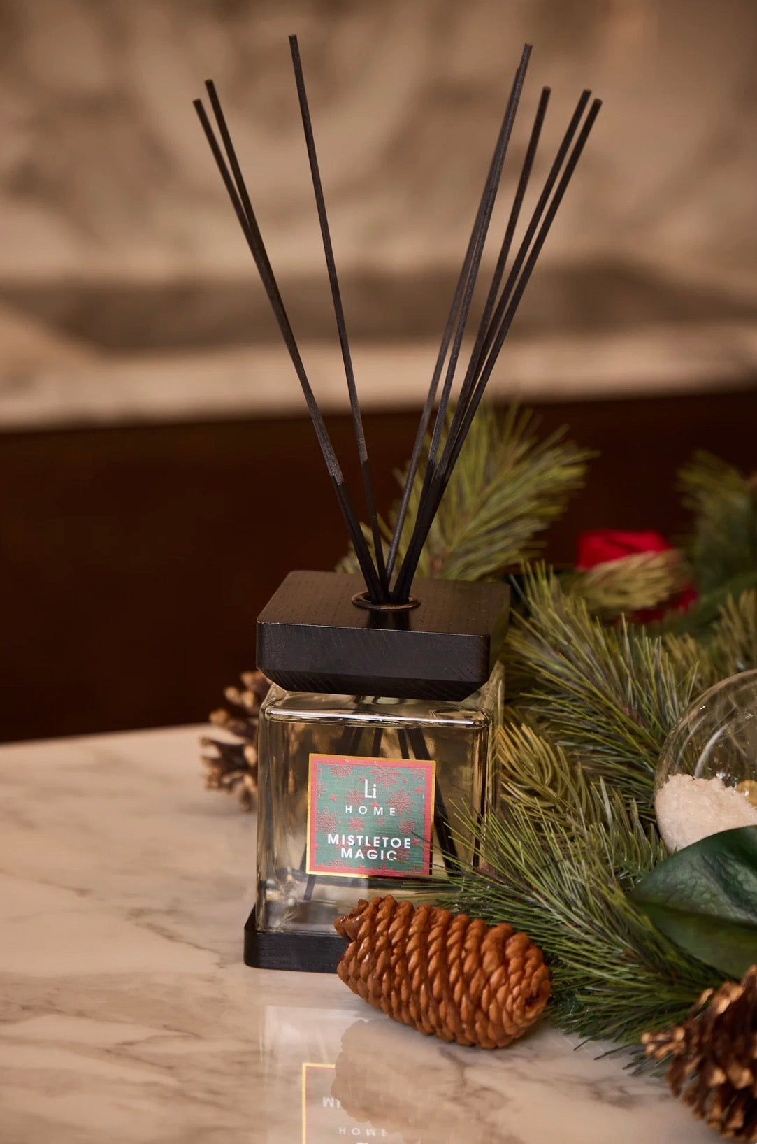 Mistletoe Magic Luxury Reed Diffuser | 500ml – reed diffuser at Leya Buster Interiors