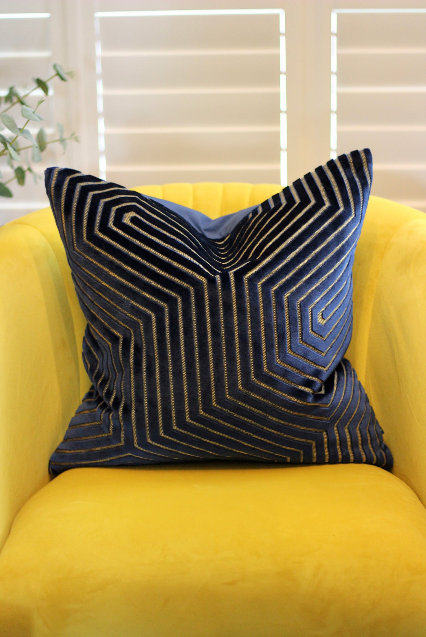 Shimmer Velvet Cushion - Navy