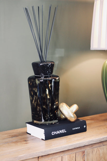 XXL Luxe Diffuser – Gourmand & Oriental Flower (5L) styled view – Leya Buster Interiors
