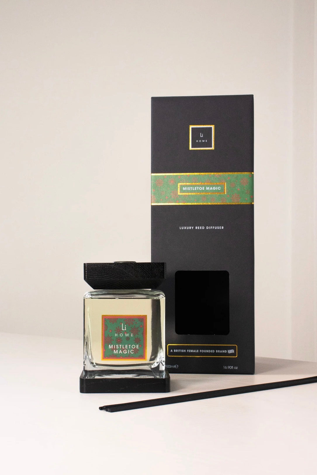 Mistletoe Magic Luxury Reed Diffuser | 500ml styled view – Leya Buster Interiors