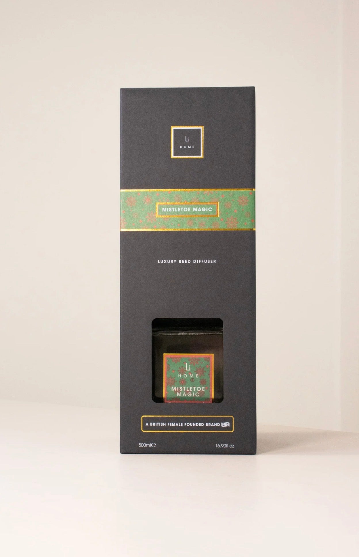 Mistletoe Magic Luxury Reed Diffuser | 500ml styled view – Leya Buster Interiors