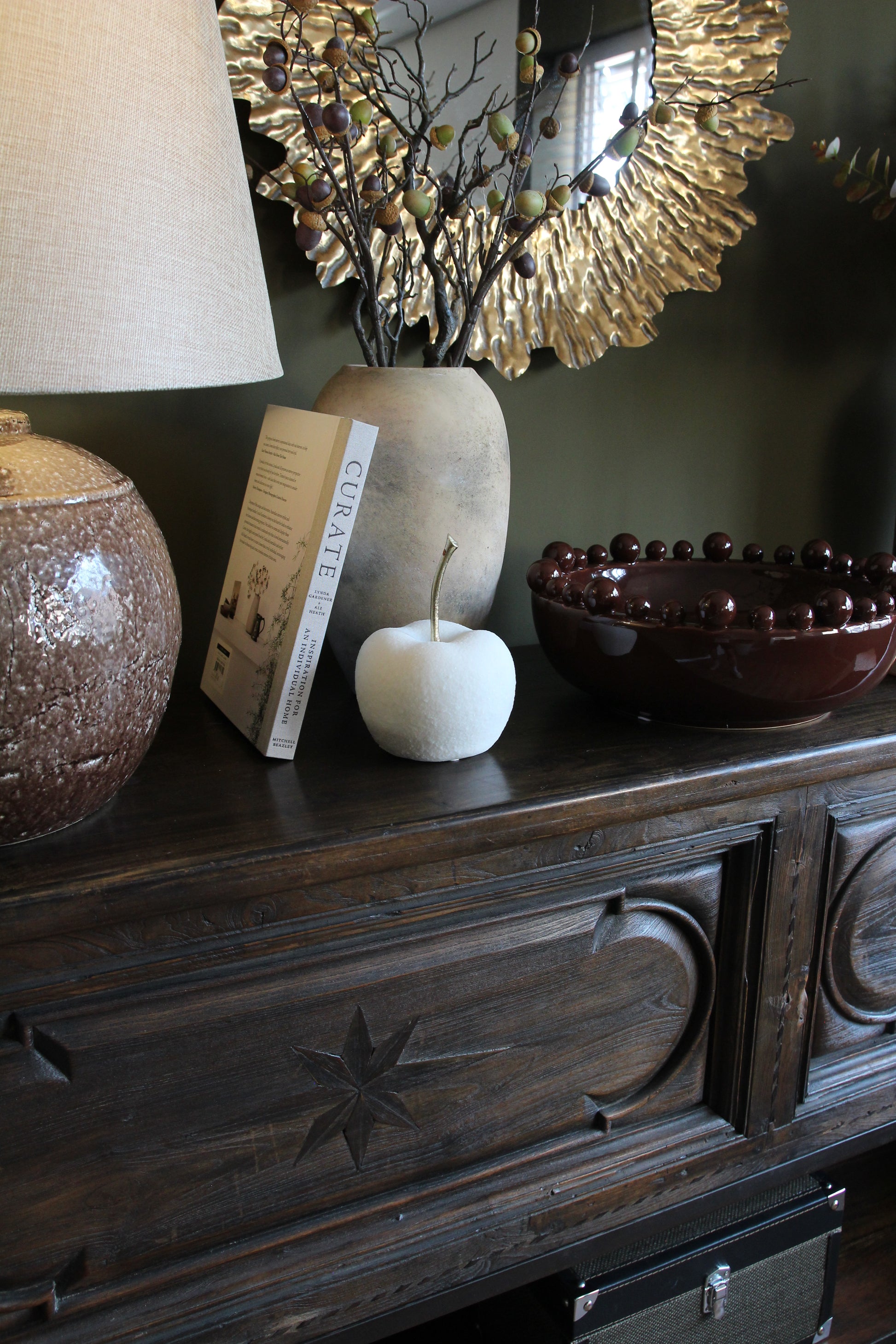 Sculptural Quartz White Decorative Apple home accessory