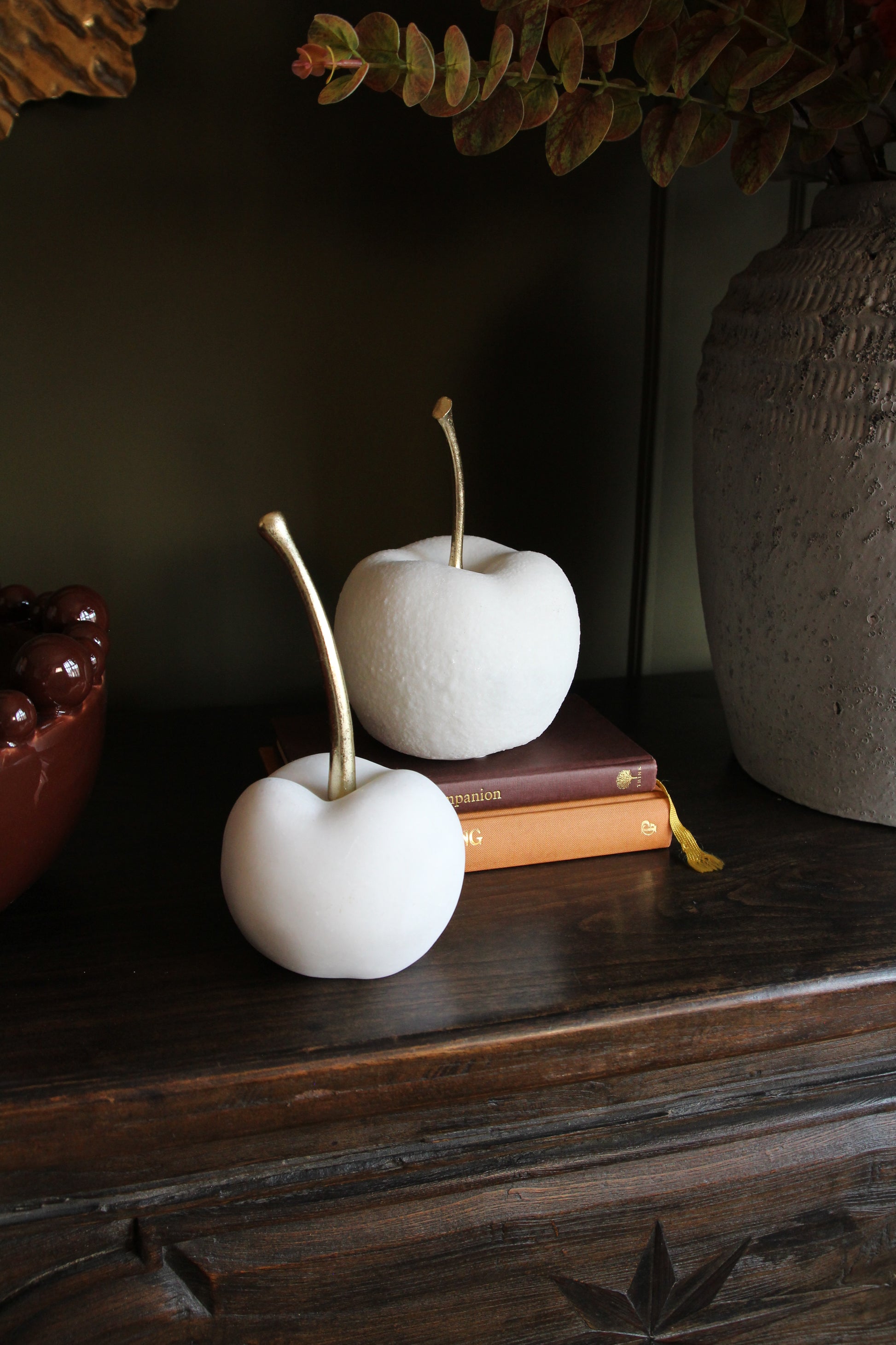 Quartz White Decorative Apple with a clean sculptural finish