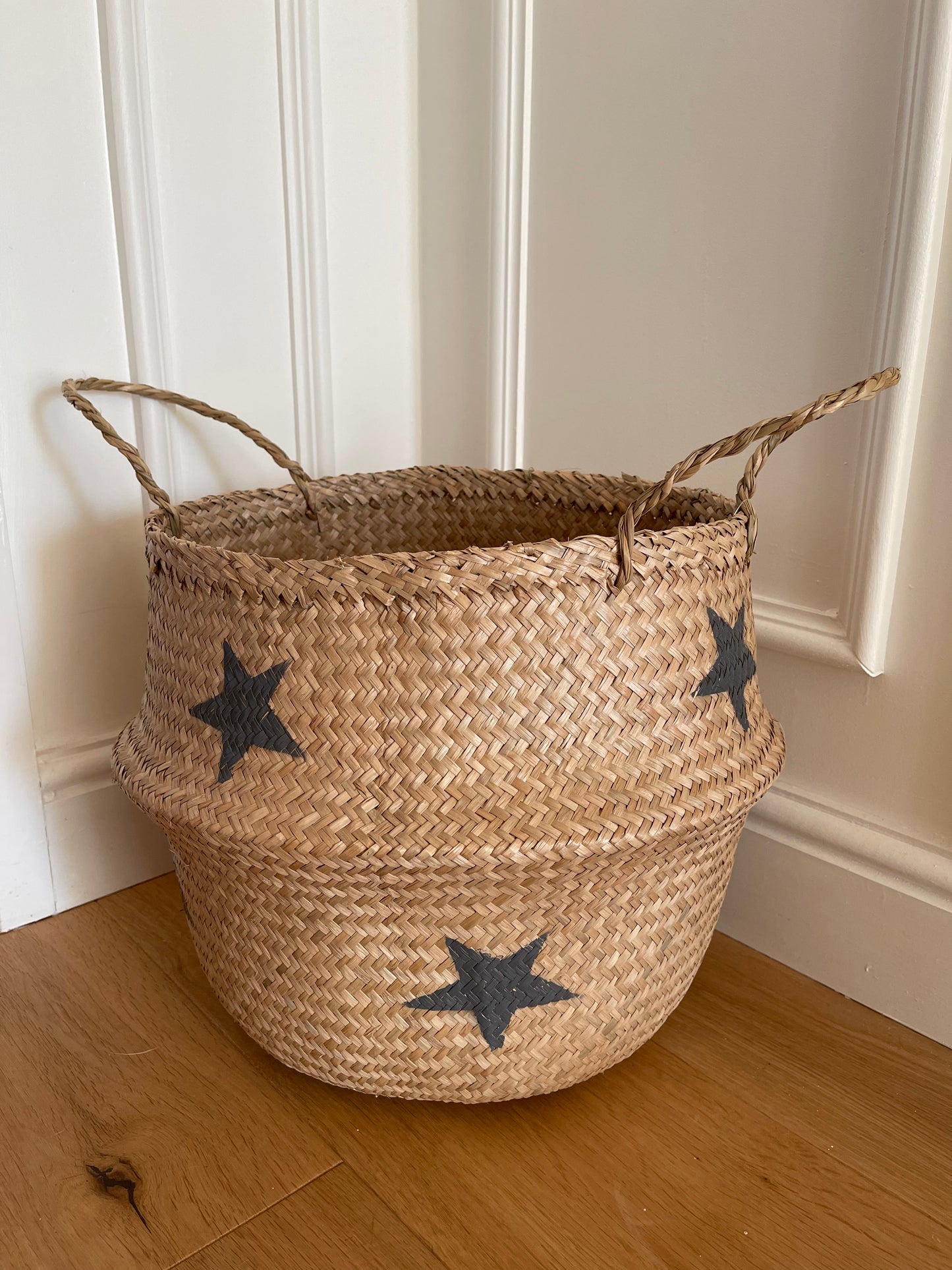 Grey Star Seagrass Basket